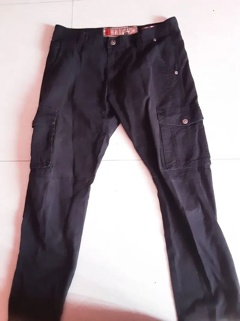Black Cargo Jeans photo 1