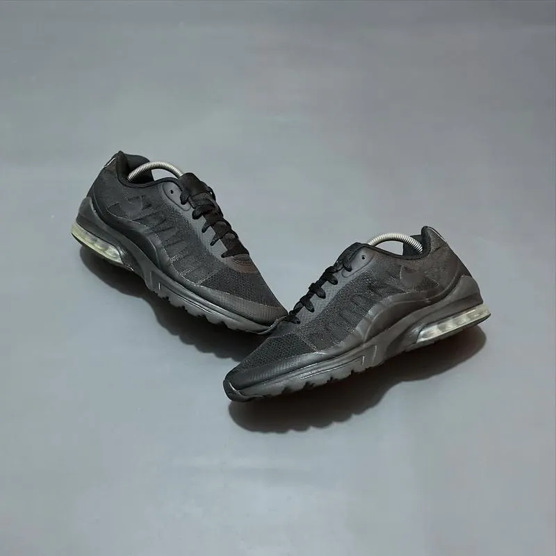 Nike Airmax Invigor sneaker photo 1