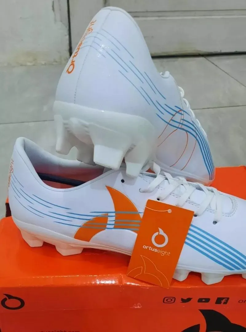 Sepatu bola ortuseight Horizon FG original  photo 1