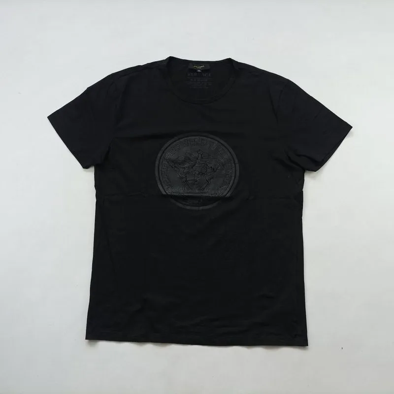 Versace tshirt size M/L  photo 1