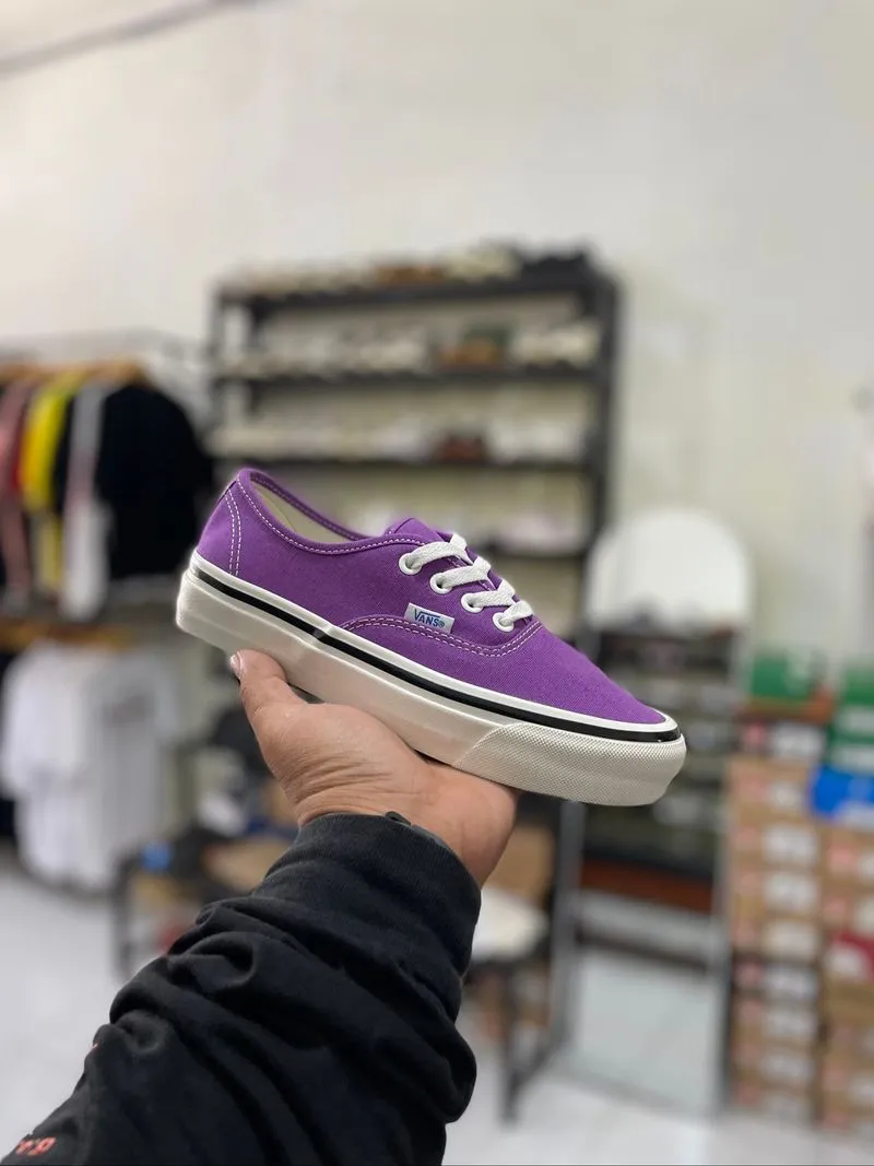 Vans Authentic 44 DX Anaheim Purple Women photo 1