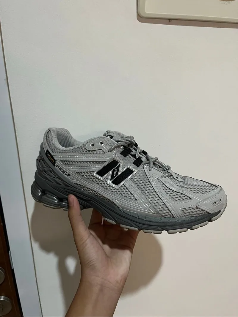 New balance 1906 cordura photo 1
