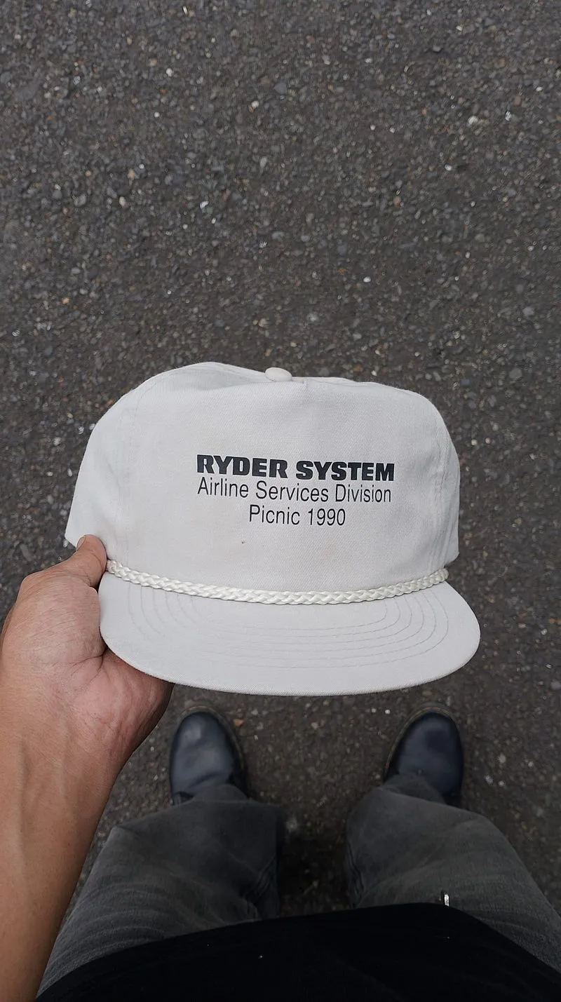ROPE HAT - RYDER SYSTEM
AIRLINE SERVICE photo 1