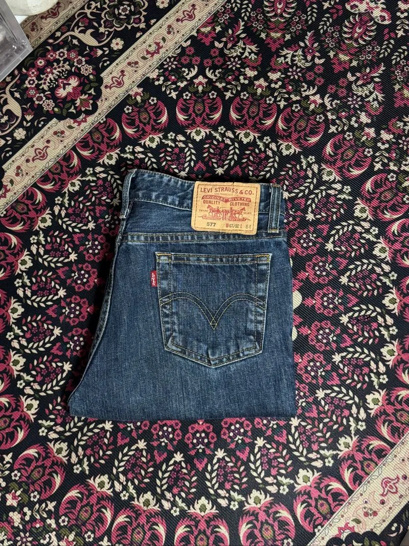 90's Vintage Levis 577 Bootcut Dark Blue photo 1
