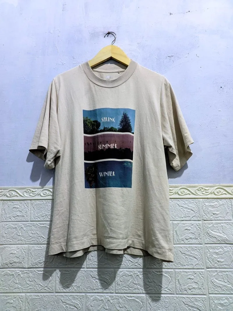 T-shirts uniqlo oversize photo 1