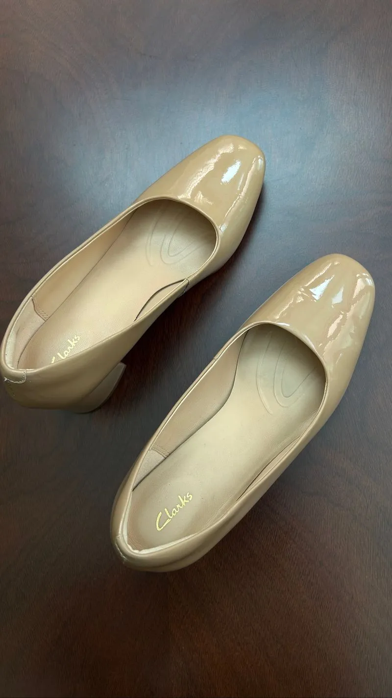 Clark's Clarks patent nude leather block heels photo 1