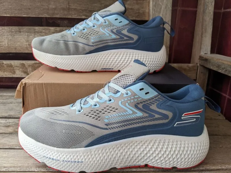 Skechers Max Road 6 photo 1