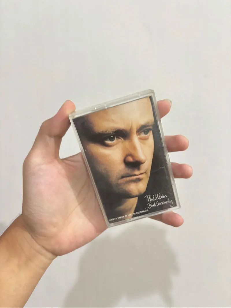 Phil Collins - But Seriously photo 1