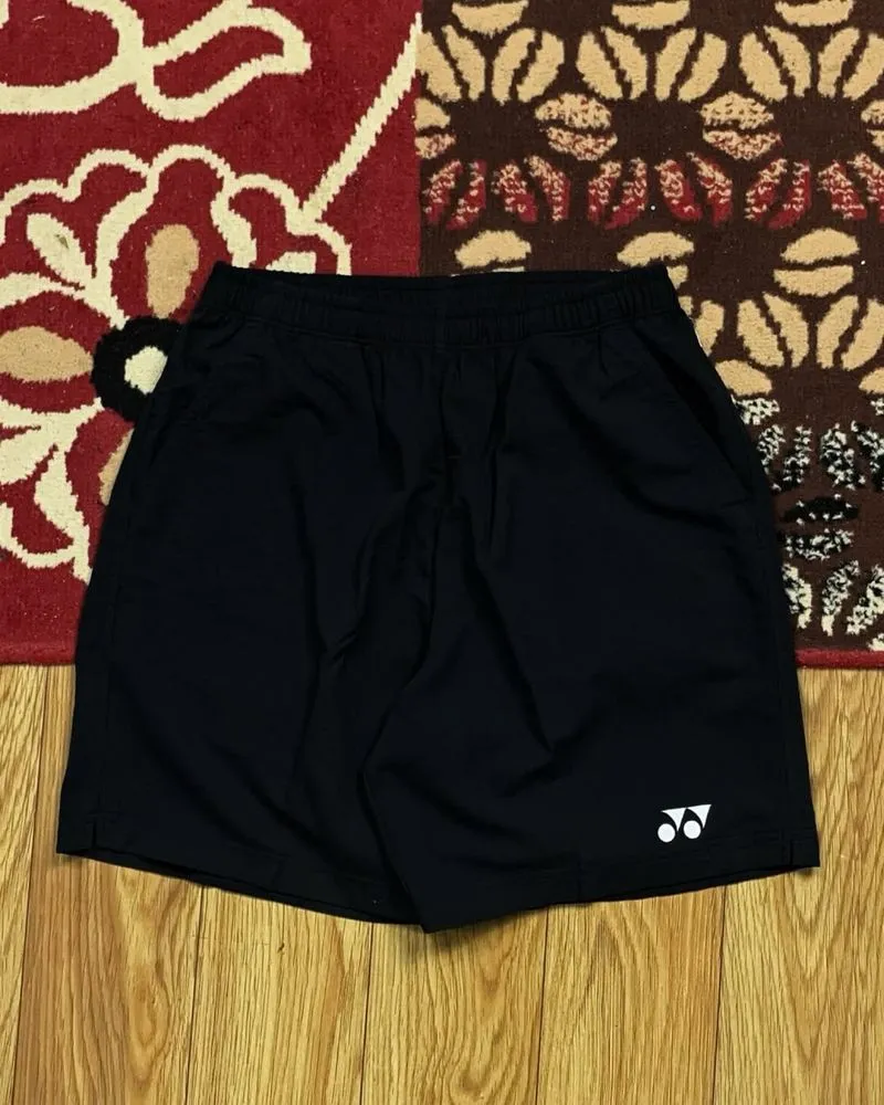 Item(s): JAPAN YONEX SHORTPANTS photo 1