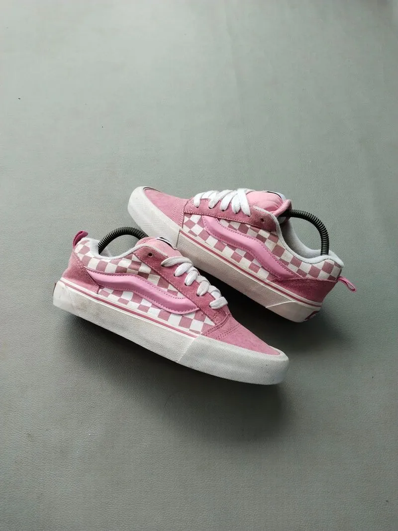 vans knu photo 1