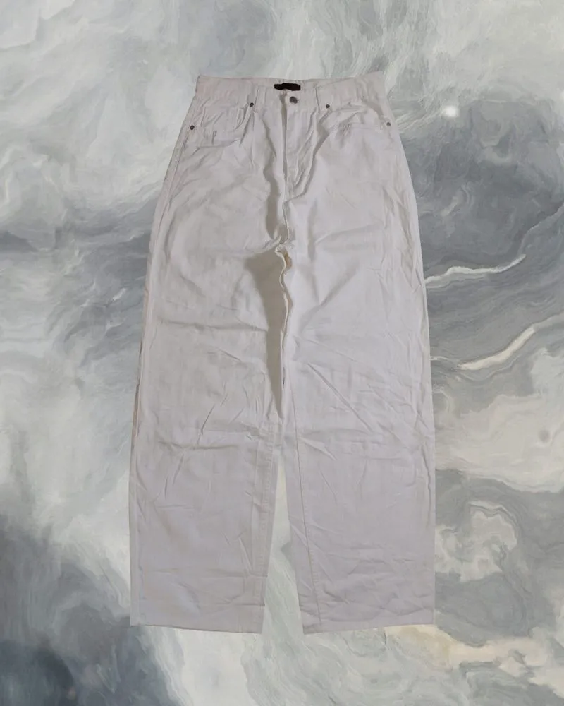 Celana Baggy Putih Jeans Gombrong IONE CHASER  photo 1
