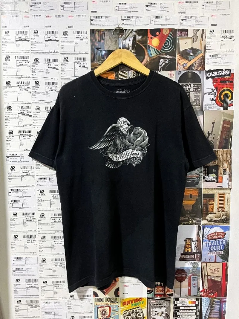Hurley Eagle y2k photo 1