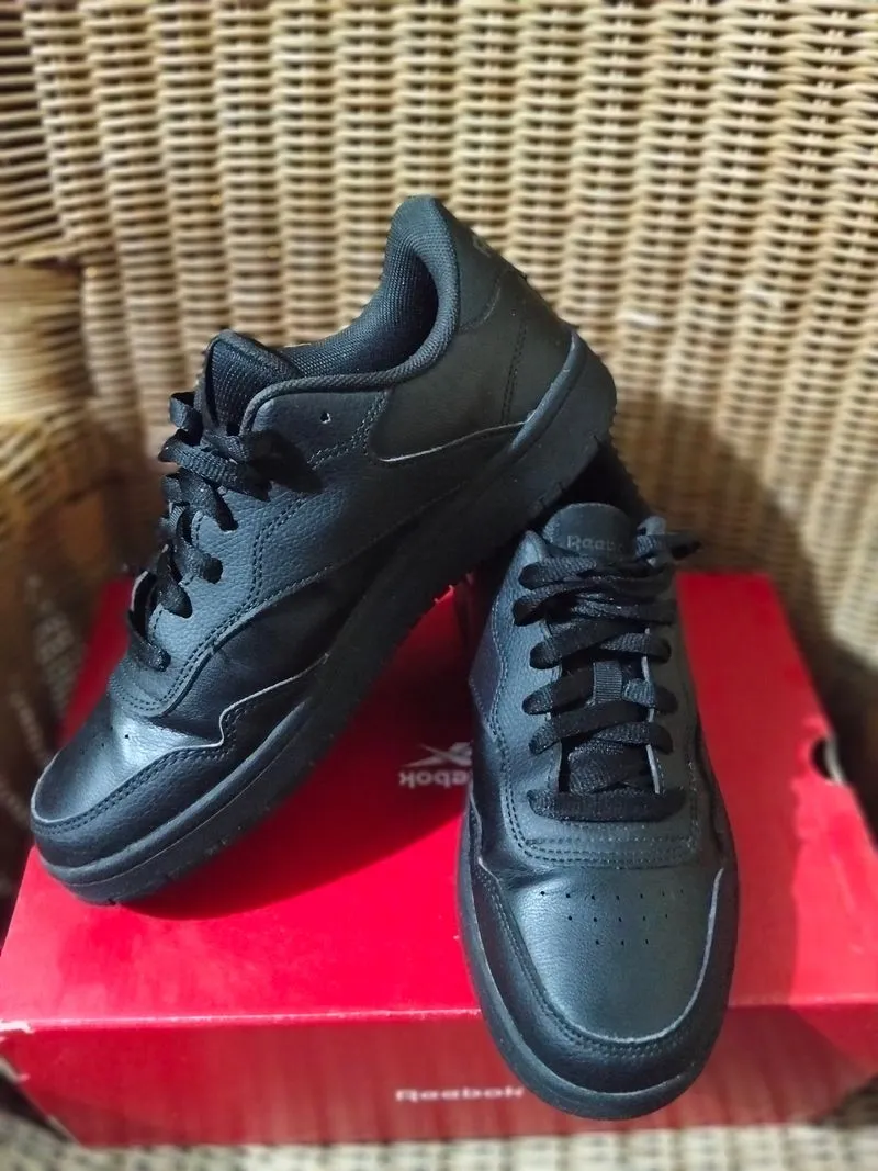 Preloved Reebok photo 1