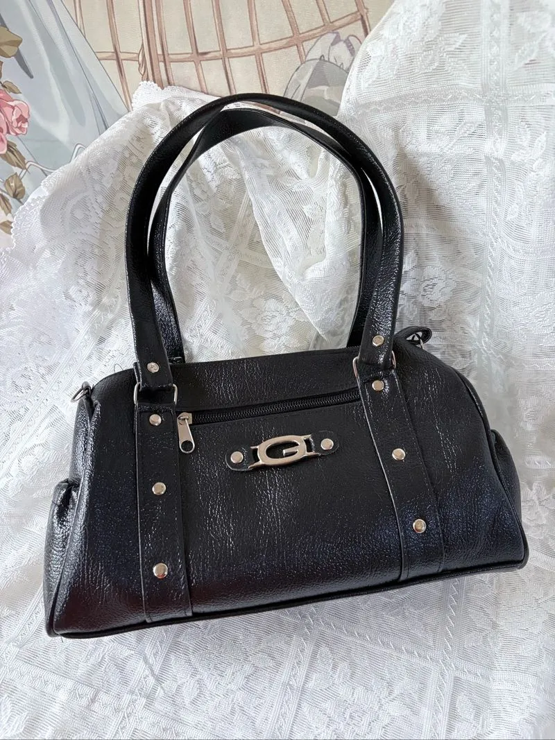 g black shoulder/slingbag photo 1