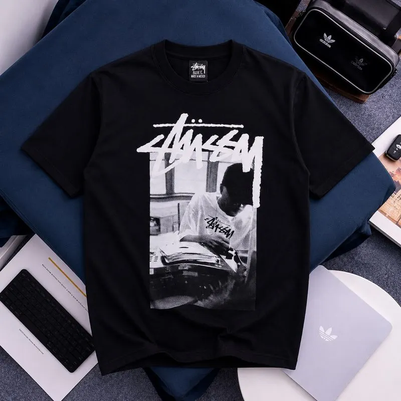 KAOS STUSSY J.DILLA HITAM photo 1