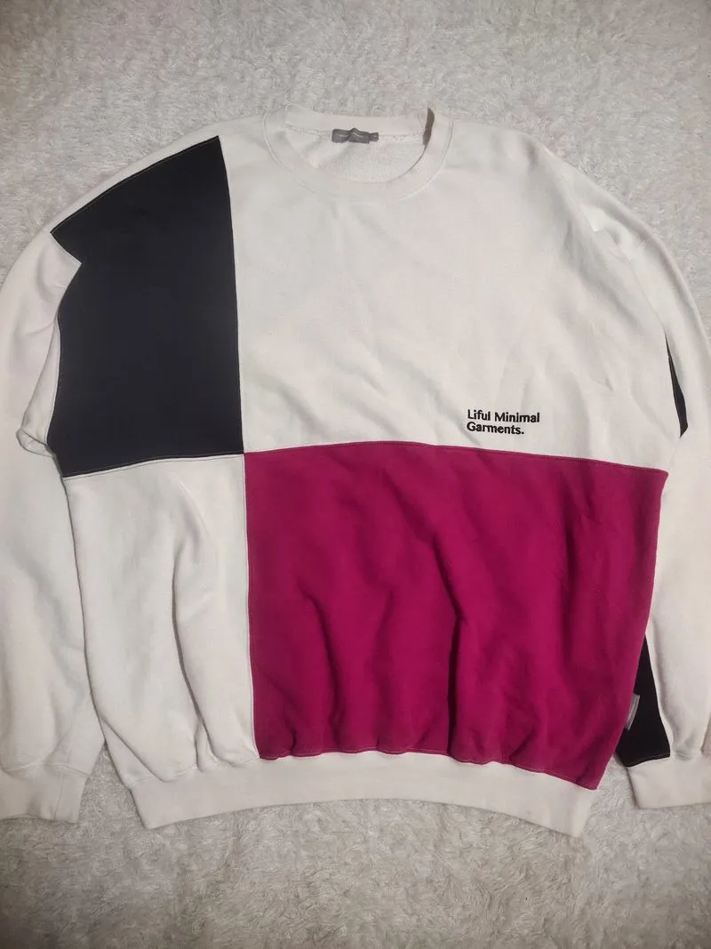 Crewneck Liful Minimal Garment photo 1
