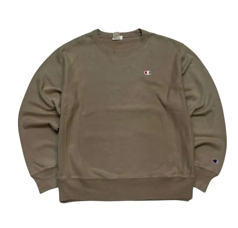 CREWNECK photo 1