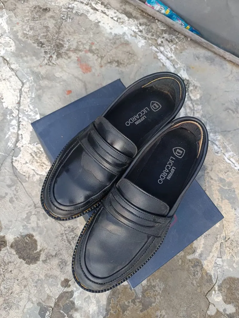Sepatu loafers Hitam lefrin liccardo photo 1