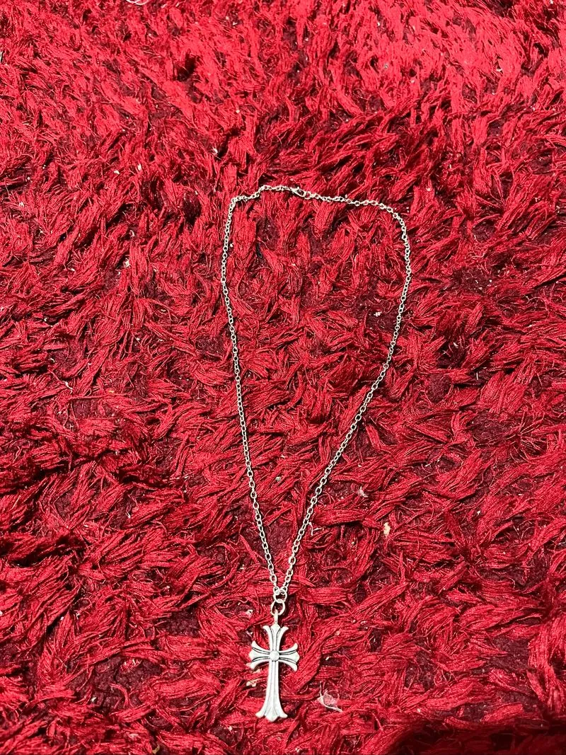 basic ch necklace photo 1