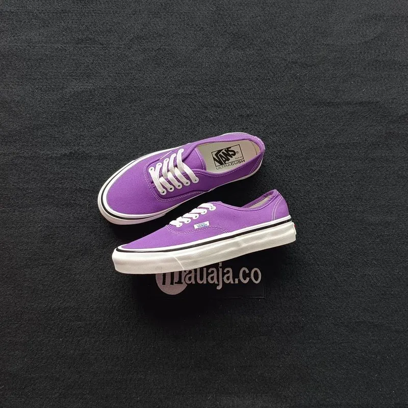 Vans Authentic 44 DX Anaheim Factory White Purple photo 1