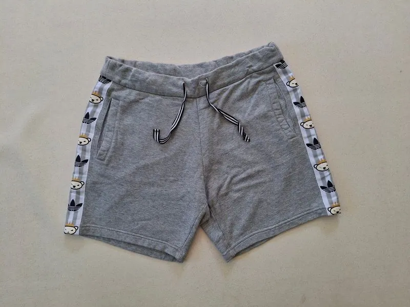 CELANA PENDEK ADIDAS X NIGO 25 ORIGINAL 100% photo 1