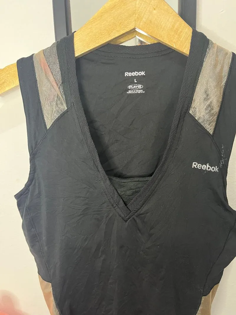 Reebok atasan olahraga wanita warna hitam photo 1