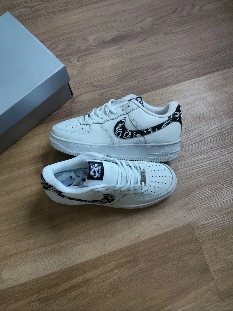 [Termurah] Sneakers - Nike Air Force 1 Essentials White Blac photo 1