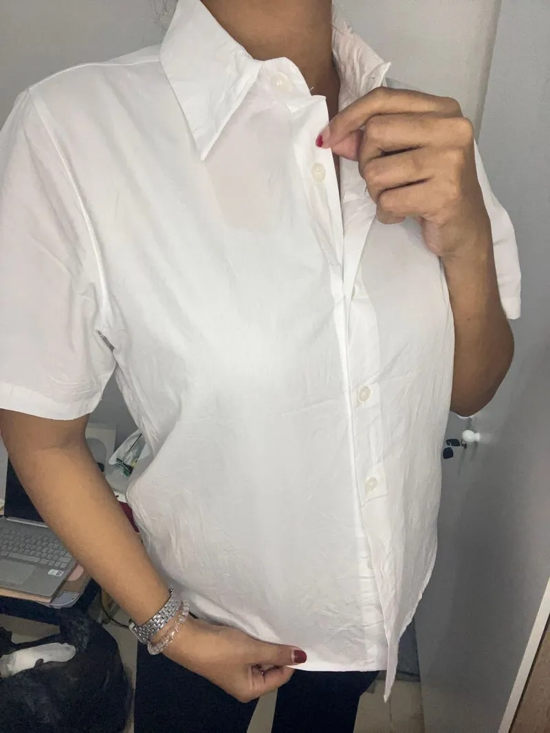 Premium Kemeja putih kemeja katun lengan pendewarna putih photo 1