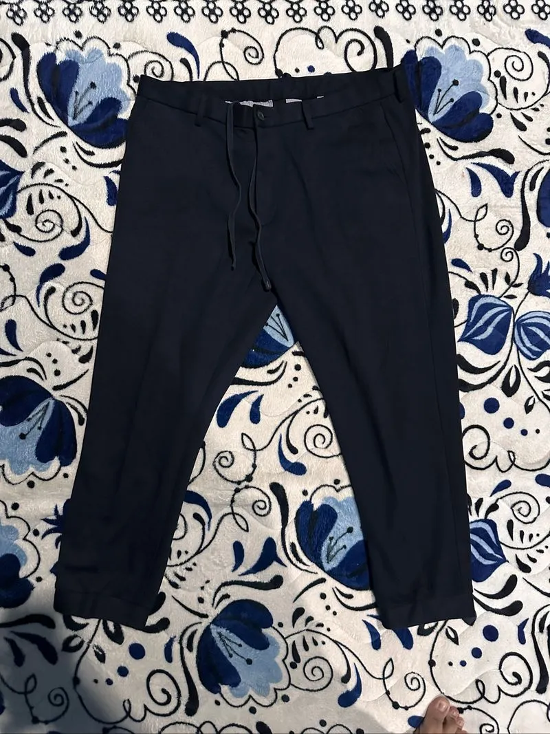 Uniqlo Semi Jogger Pants Formal photo 1