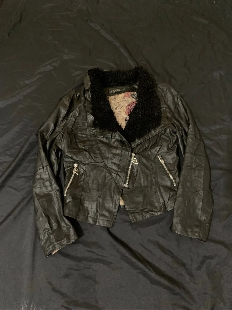 Leather jacket  photo 1