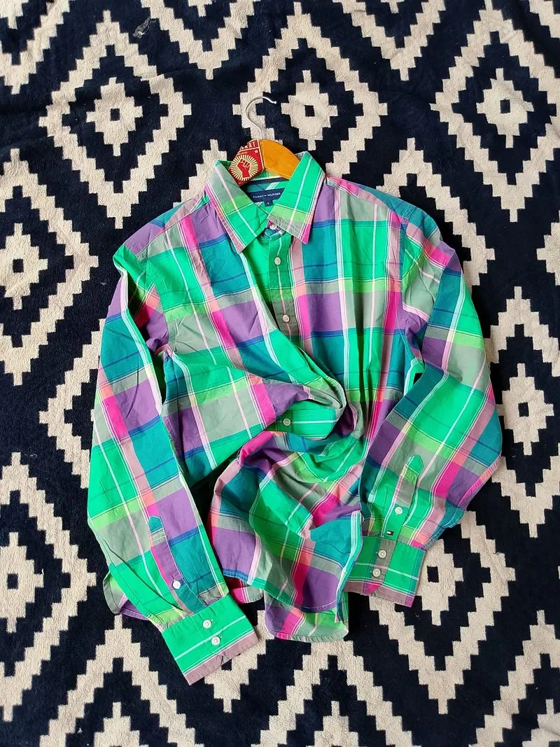 Tommy Hilfiger Acid Lime Oxford Shirt A Shock to the System photo 1