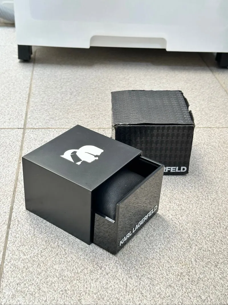 Karl Lagerfeld box jam tangan original  photo 1