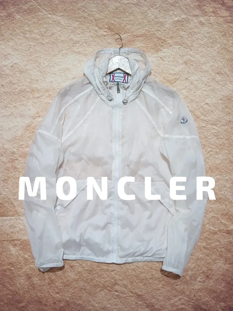 Moncler running jaket second thrift photo 1