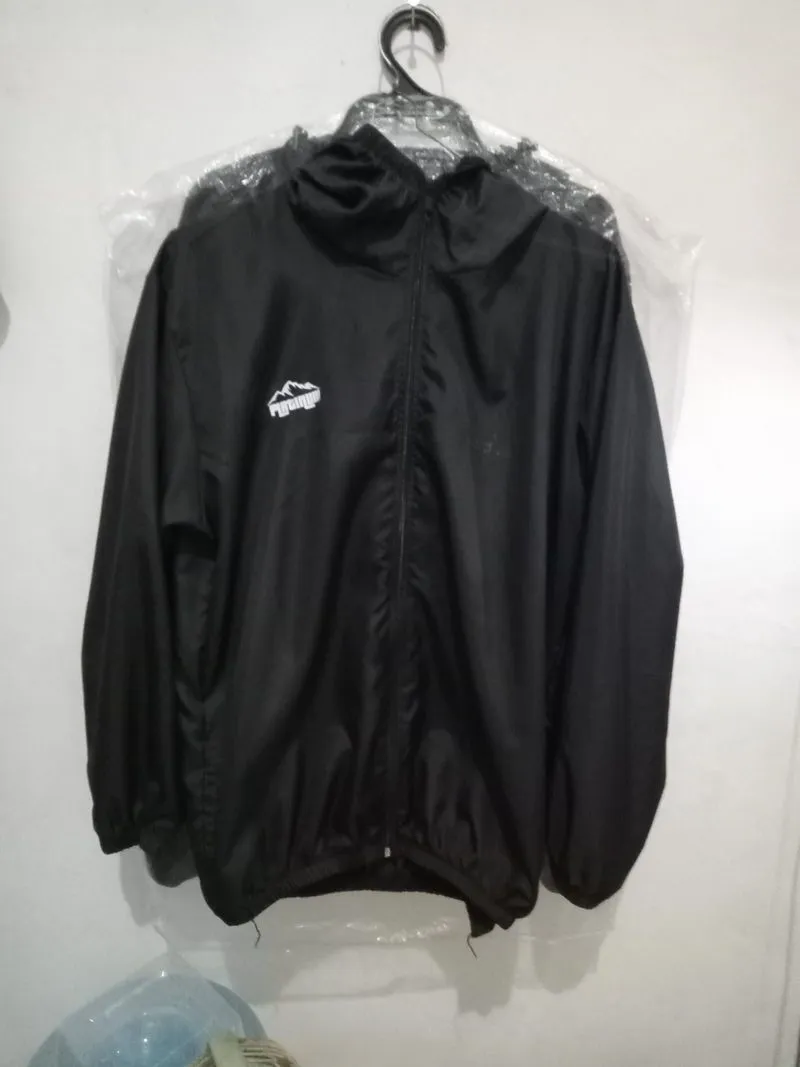 2 jaket WB dan lari photo 1