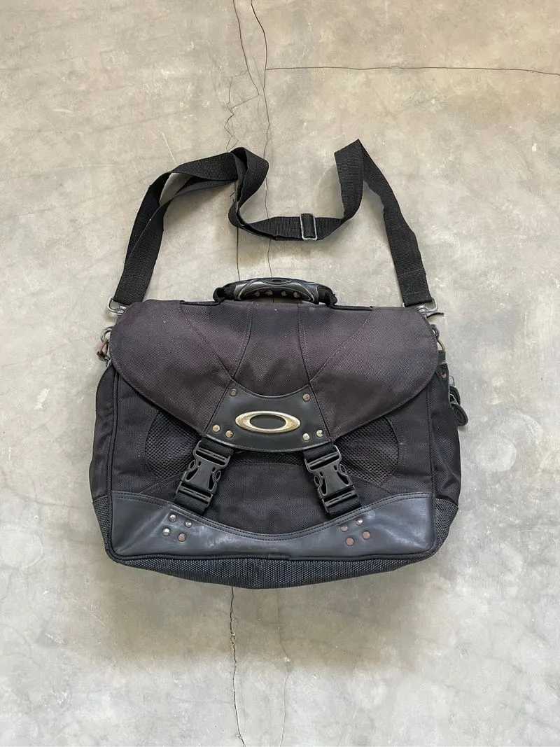 Vintage Oakley Software Laptop Tactical Multi Pocket sling  photo 1