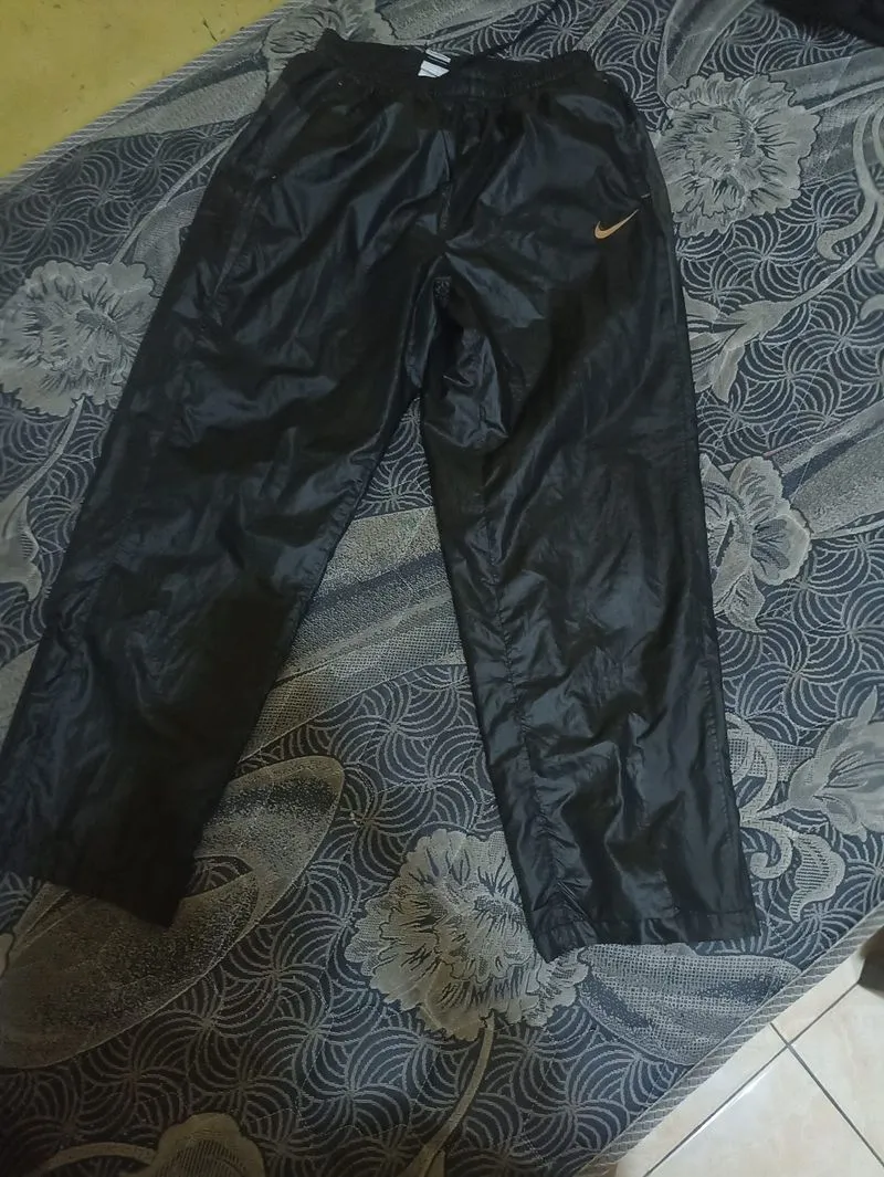 Nike Nylon pants photo 1