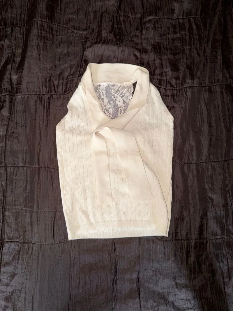 White tanktop  photo 1