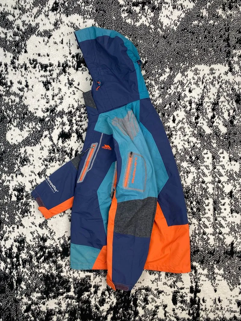 OUTDOOR JACKET photo 1