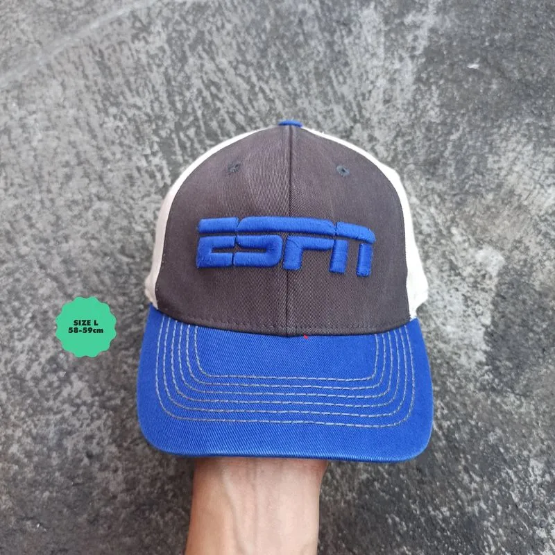 Espn fitted size L by top of the world photo 1