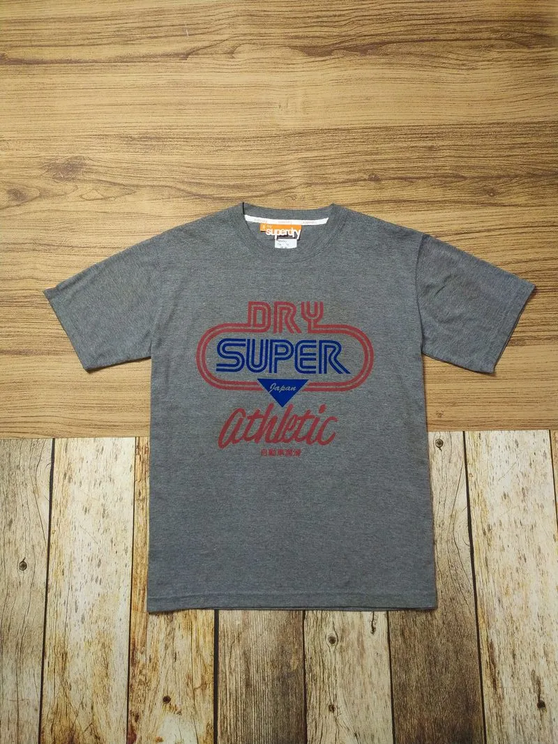 Superdry T-Shirt photo 1