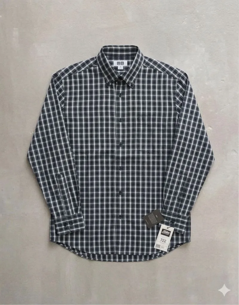 GU Uniqlo Plaid Pocket Shirt L/S photo 1