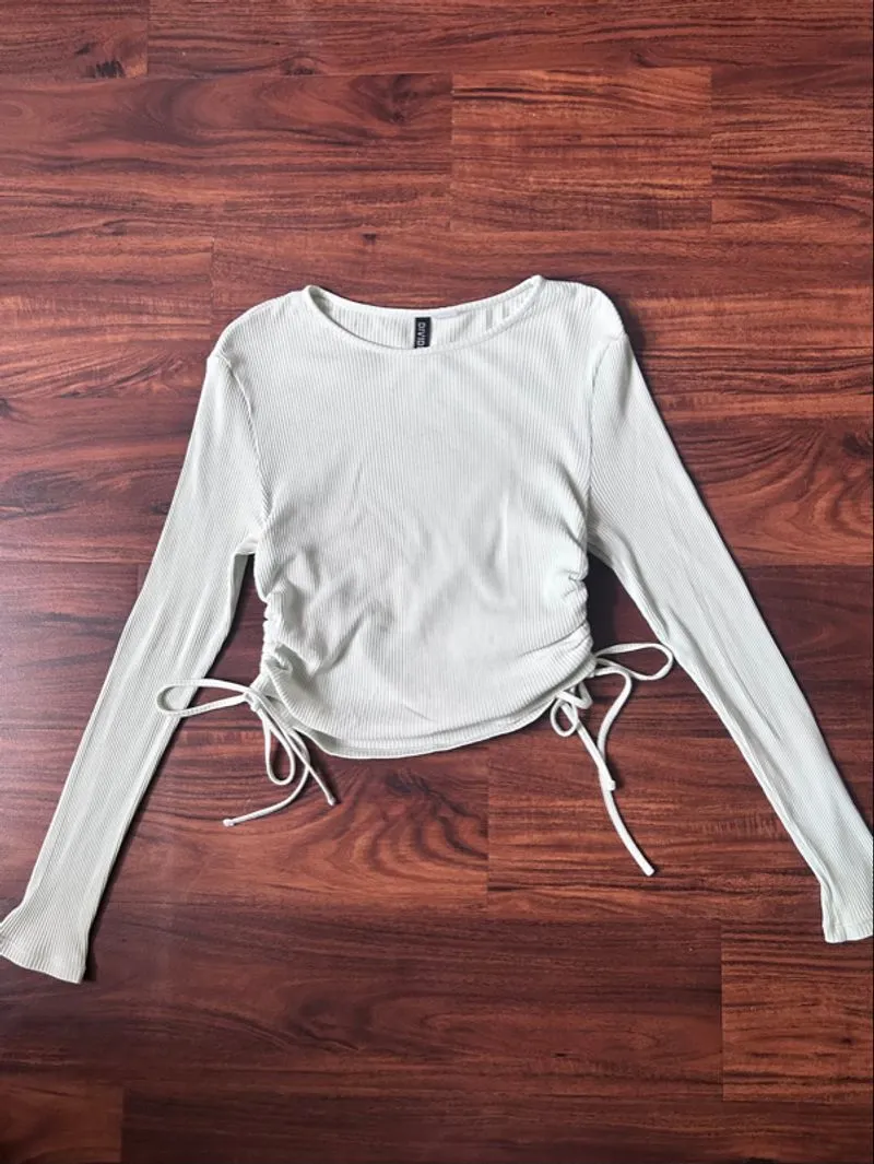 H&M Ribbed Mint Top photo 1