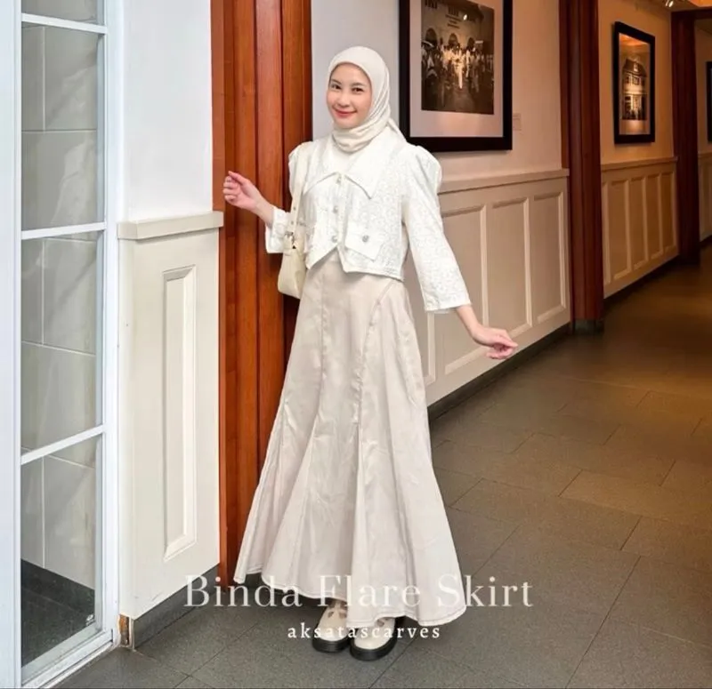 Skirt rok cream photo 1