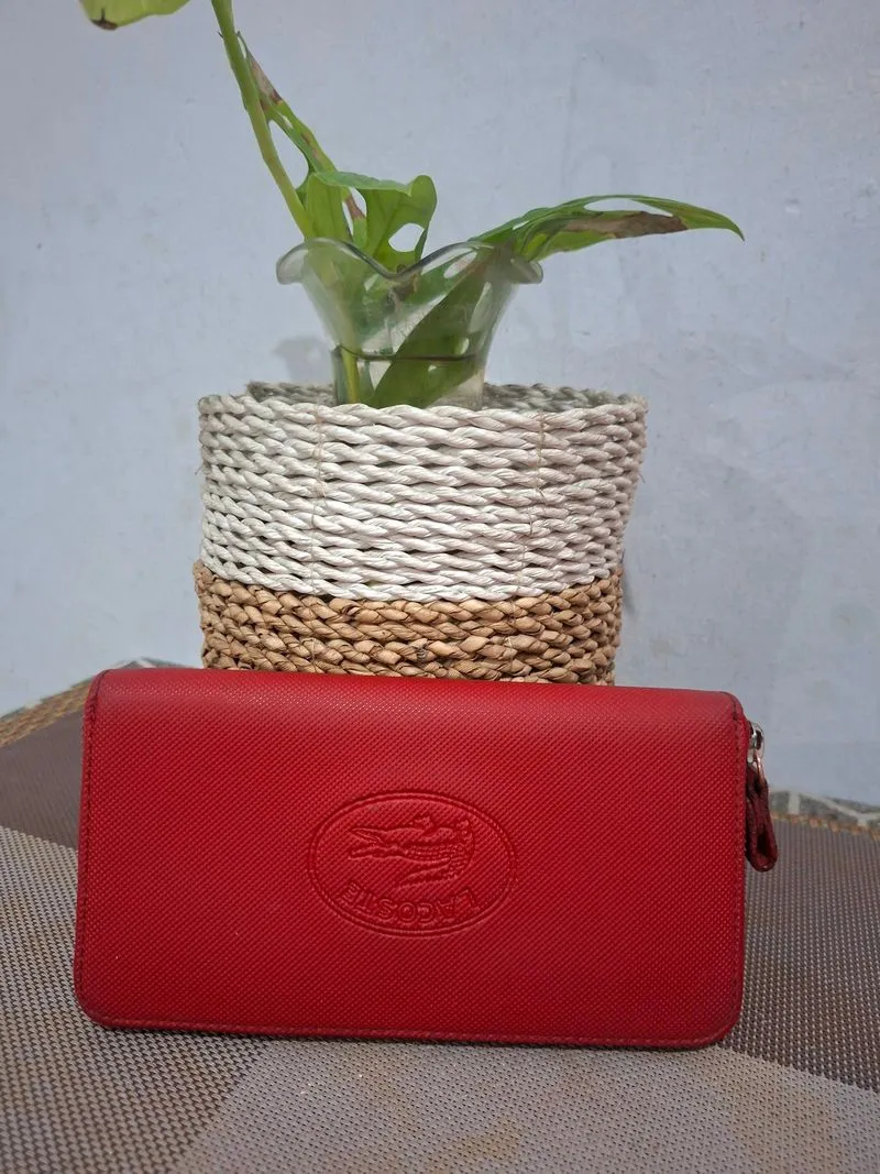 LACOSTE DOMPET  photo 1