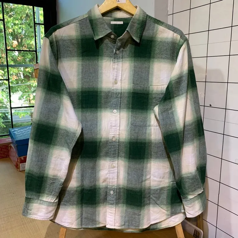 Veterano Uniqlo photo 1