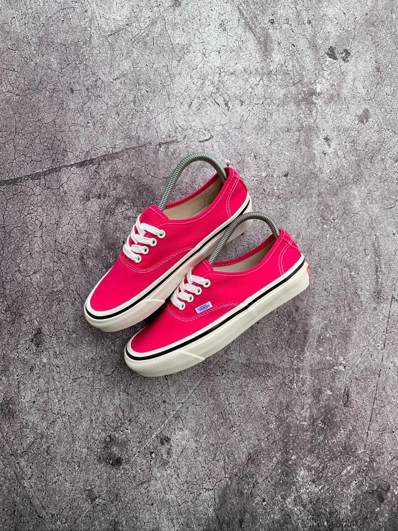 Vans Authentic OG 44 DX Anaheim Pink White photo 1