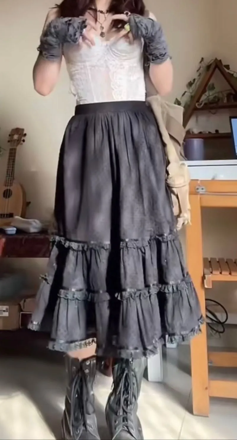 long layered gothic skirt  photo 1