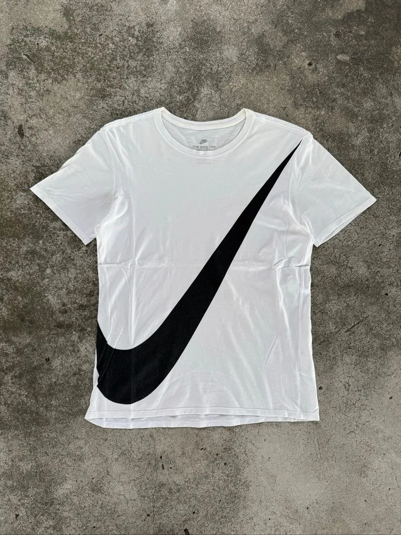 Nike Big Logo Tee photo 1