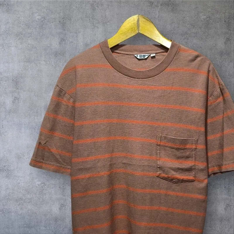 (M/L) Uniqlo Undercover Pocket t-shirt kaos oblong second photo 1