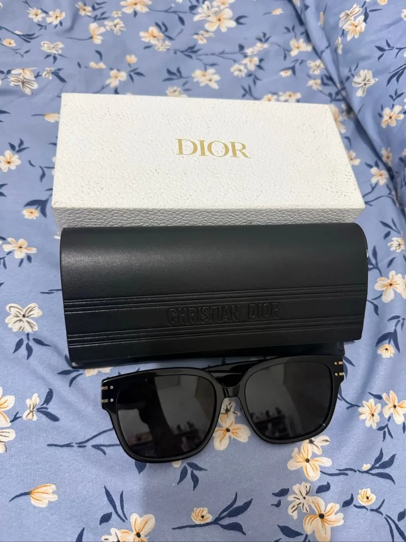 Dior photo 1